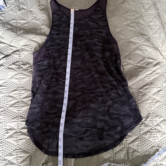 Lululemon Sculpt Tank Top - Picture 6 of 7